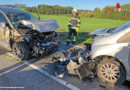 Oö: Zwei Verletzte bei Kreuzungsunfall mit drei Pkw in Neuhofen / Innkr.