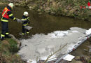 Oö: Öleinsatz nach Traktorabsturz in Großraming