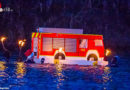 Oö / Bayern: St. Peter/Hart beim Weihnachtsschwimmen der Wasserwacht Simbach