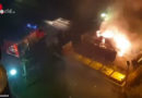 D: Müllbrand zu Silvester → Berliner Feuerwehr mit Feuerwerkskörpern attackiert & Feuerwerks-Effekt bei Autobrand
