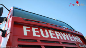 Vbg: Boot brennt nach Explosion im Motorraum im Zollhafen in Hard