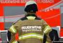 D: Feuerwehr Bergisch Gladbach rüstet sich mit neuer Einsatzbekleidung