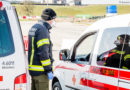 Oö: Feuerwehr-Lotsendienst bei Drive-In-Covid Teststation in Burgkirchen