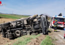 Bgld: Lenker per Leiter nach Unfall auf B 53 aus Lkw geholt