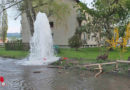 Schweiz: Auto reißt Hydranten ab → Wassersäule in Altenrhein