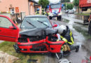 Nö: Verletzter nach Pkw-Kollision mit Laterne in Ebenfurth