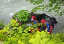 Bayern: Dacia stürzt nach Zusammenstoß in Ramsauer Ache