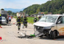 Oö: Pkw-Transporter-Kollision in Bad Wimsbach-Neydharting fordert zwei Verletzte