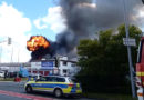 D: Millionen-Feuer in Osnabrück: Autohaus und Betrieb eines Reinigungsmittelherstellers in Flammen