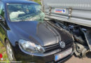 Oö: Pkw unter Lkw eingeklemmt → schwerer Unfall auf der A7