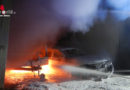 D: Pkw und Wohnwagen brannten unter einer Remise in Ahlen