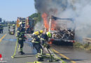 D: Campingwagen brennt auf A3 vollständig aus