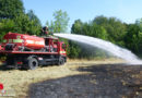 D: Feuerwehr löscht einen ausgedehnten Flächenbrand an der Stadtgrenze zu Lünen