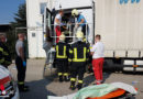 Nö: Bewusstlosen Lkw-Lenker Dank Ortung gefunden und von Feuerwehr aus Kabine gerettet