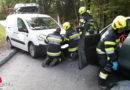 Stmk: Fahrzeugkollision in Kurve auf Gemeindestraße in Steyeregg