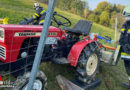 Stmk: Person klemmt in Eibiswald unter Traktor