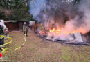 D: Feuerwehr Gevelsberg löschte brennende Gartenlaube