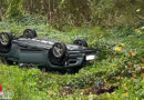 Nö: Führerschein-Neuling landet mit Auto am Dach & Pkw in Haidershofen von Sähmaschine ramponiert