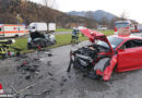 Bayern: Drei zum Teil schwer Verletzte bei Frontalzusammenstoß am Gablerknoten