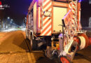 D: Pkw kracht in Bochum gegen Heck eines auf Einsatzfahrt befindlichen Feuerwehrfahrzeuges