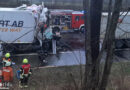 D: Schwerer Lkw-Auffahrunfall bei Sottrum → ein Trucker getötet → schwierige Bergung