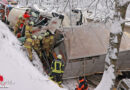 Bayern: Ein Toter und zwei Verletzte bei schwerem Unfall mit drei Lastwagen auf der B21 am Bodenberg (kleines deutsches Eck)