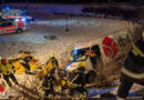 Oö: Transporter in Enns über Böschung in Graben gestürzt