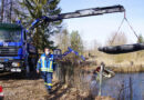 Bayern: THW holt 8-Tonnen-Bagger aus vereistem Weiher in Vachenlueg