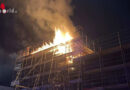 Schweiz: Brennende Gebäudebaustelle in Givisiez