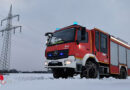 D: Allradantrieb und Schneeketten sichern die Einsatzfahrt in die verschneiten ländlichen Einsatzgebiete von Werne