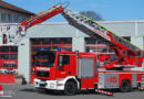 D: Neue Magirus-Drehleiter (DLA(K) 23/12) auf MAN TGM 15.290 4×2 der Feuerwehr Iserlohn