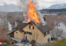 Schweiz: Ausgedehnter Wohnhausbrand in Neuhaus