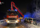 Oö: Feuerwehrmann bei Bergungseinsätze nach Schneefall auf B 1 verletzt