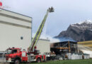 Schweiz: 1 Mio. Franken Schaden bei Großfeuer einer Produktionshalle in Maienfeld