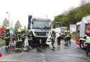 Oö: Drei Fahrzeuge in Pkw-Lkw-Unfall in Steyr involviert