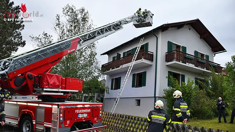 Stmk Frau Bei Brand In Wohnhaus In Burgau Von Feuerwehr Gerettet Fireworld At