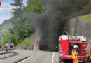 Schweiz: Zwei Pkw brennen nach Auffahrunfall im Tunnel Gumpisch
