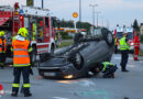 Oö: Autoüberschlag bei Kreuzungsunfall auf der “Trauner Kreuzung” bei Traun