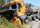 D: Frontalkollision zweier Lkw aus gleichen Firma in Brunsbüttel → zwei schwierig eingeklemmte Lenker