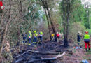 Ktn: Schwer zugänglicher Waldbrand – 1.000m² Waldboden in Flammen