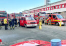 D: 350 Feuerwehrleute aus Ostwestfalen im Hilfseinsatz im Hochwassergebiet im Lennetal (Altena, Hagen)