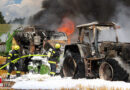 Oö: Sechs Wehren bei Traktor- und Ballenpressenbrand auf einem Feld in Reichenthal