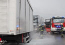 Oö: Lkw brennt auf A1 bei Sattledt im Bereich der Hinterachse → zwei rauchgasverletzte Ersthelfer