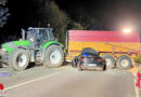 D: Cabrio prallt bei Flintbek gegen Traktor-Anhänger → ein Toter, eine Schwerverletzte