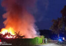 D: Zwei Gartenlauben brennen in Kleingartenanlage in Gelsenkirchen