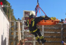 Oö: Unfall auf Baustelle – Feuerwehr unterstützt Rettungsarbeiten
