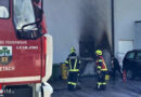Oö: Müllbehälter geriet in Brand und erwischt auch Wandverkleidung (Dietach)