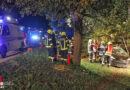 Oö: Auto bei Eberstalzell gegen Baum gekracht → Feuerwehr befreit Lenker