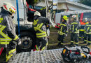 Vbg: Lehrreicher Praxis-Workshop “techn. Hilfeleistung im Bereich Lkw” bei der Feuerwehr Lochau