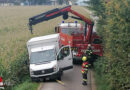 Oö: Klein-Lkw-Bergung in Sierning